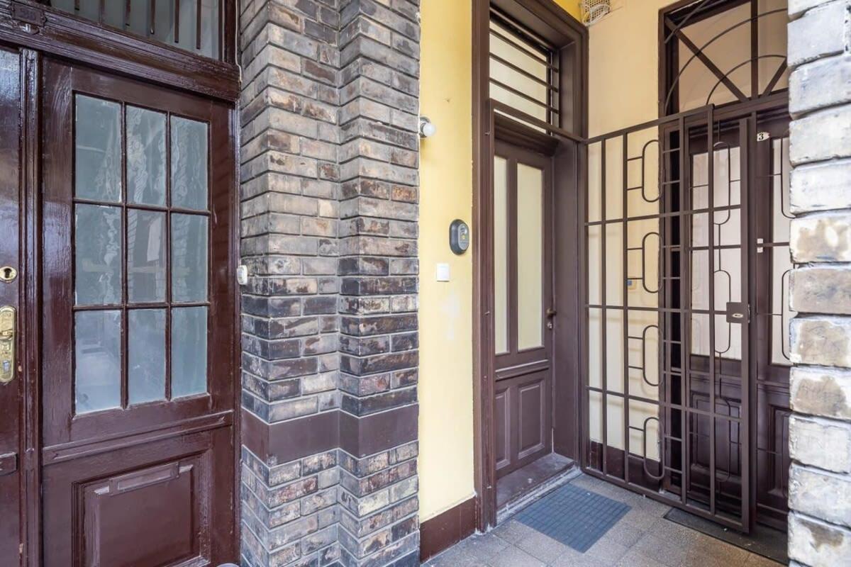 Splendid Perfectly Located Flat With Sauna Apartment Budapest Ngoại thất bức ảnh