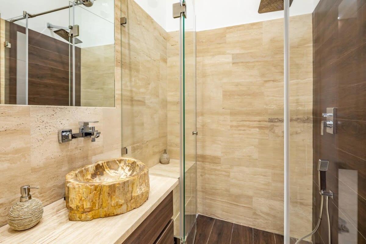 Splendid Perfectly Located Flat With Sauna Apartment Budapest Ngoại thất bức ảnh